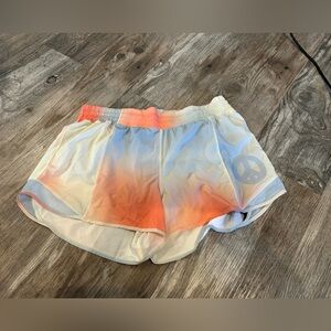 Lululemon x Madhappy Hotty Hot Short 4"
Madhappy Ombre Small Multi sz 14
